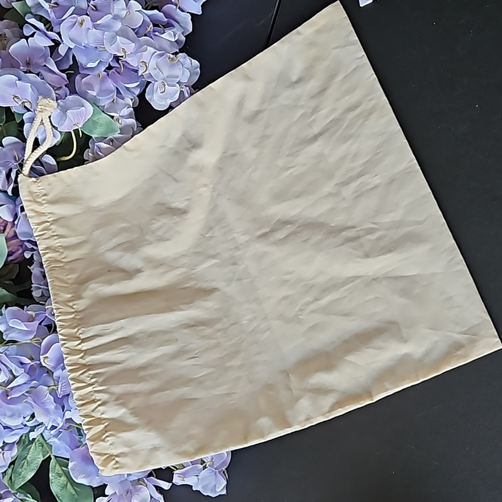Fossil Cloth Storage Bag With Drawstring Closure - image 3